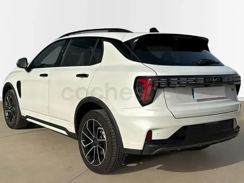 Usado Lynk & Co 01 276 CV (202 kW) 2026 Blanco SUV
