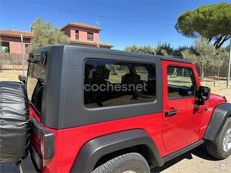 Usado Jeep Wrangler Rubicon 177 CV (130 kW) 2009 Rojo SUV