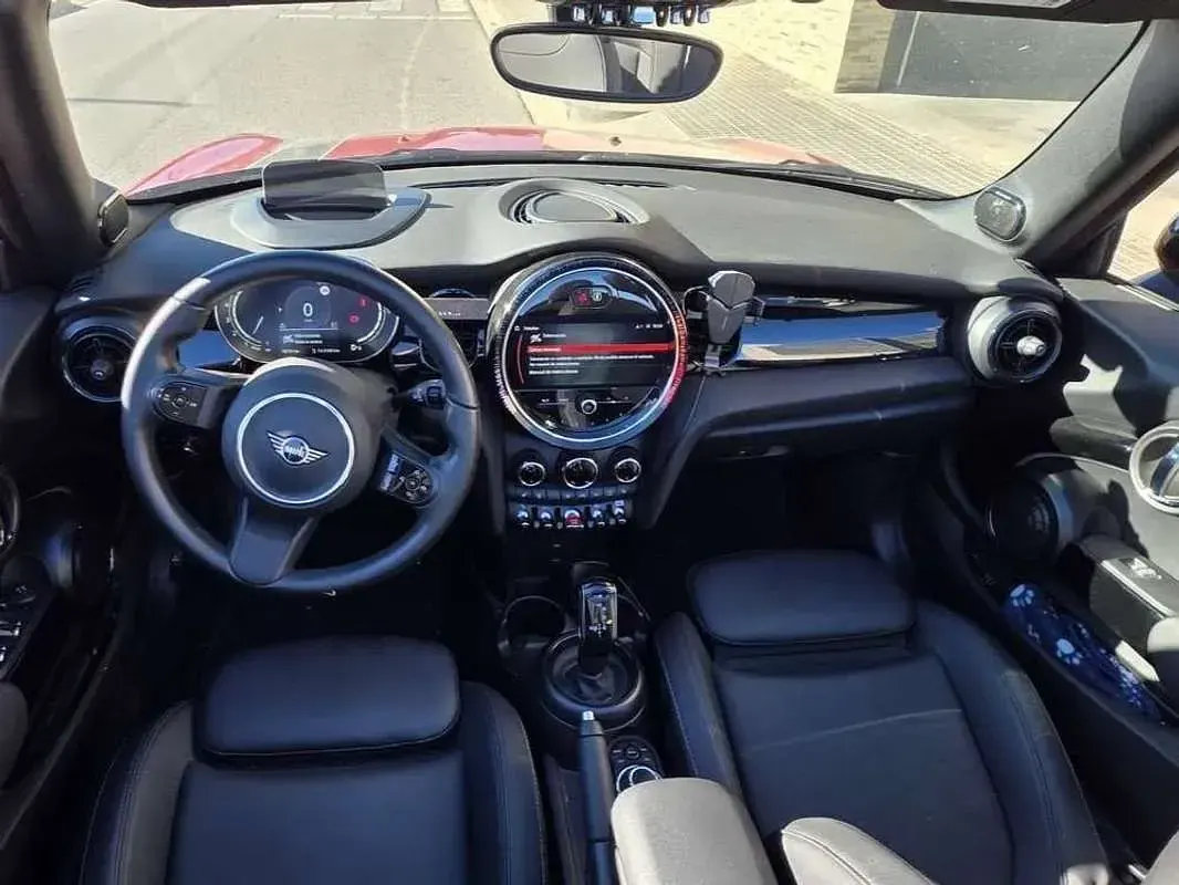 Usado Mini Cooper Cabriolet 136 CV (100 kW) 2023 Rojo Descapotable