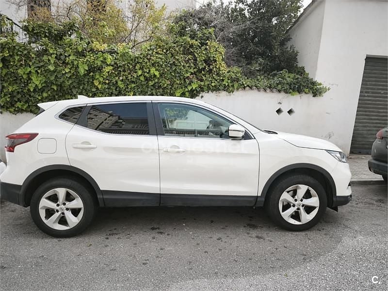 Usado Nissan Qashqai Acenta 140 CV (102 kW) 2019 Blanco SUV
