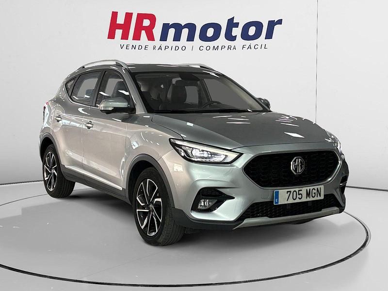 Usado MG ZS Luxury 107 CV (78 kW) 2023 Blanco SUV