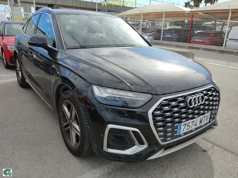 Usado Audi Q5 Sportback S-Line 163 CV (119 kW) 2024 Negro SUV