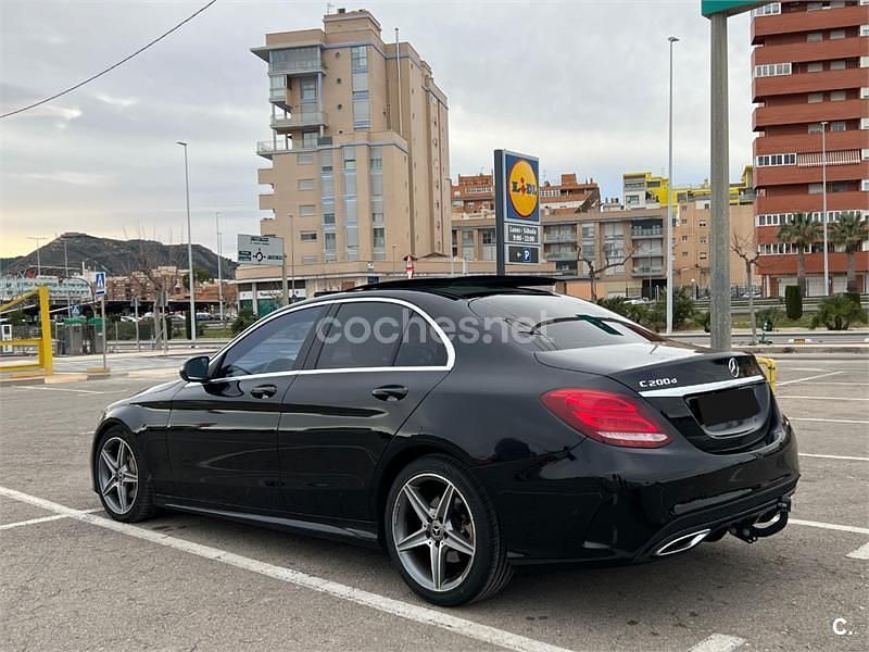 Usado Mercedes C200 136 CV (100 kW) 2018 Negro Berlina