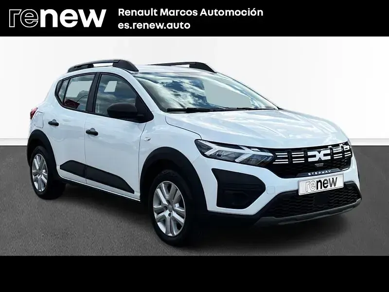 Usado Dacia Sandero Expression 90 CV (66 kW) 2023 Blanco Berlina