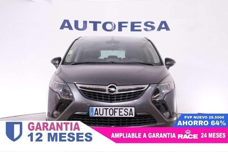 Usado Opel Zafira Tourer Cosmo 131 CV (96 kW) 2012 Negro Monovolumen
