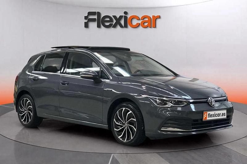 Gris Usado 2021 VW Golf Sportline Berlina | 20.490 € (Precio justo) - Imagen 1/4
