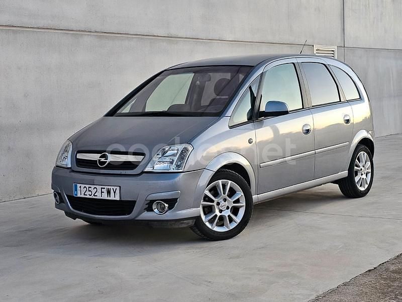 Gris / plata Usado 2007 Opel Meriva Enjoy Monovolumen | 3900 € (Precio justo) - Imagen 1/4