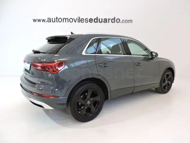 Usado Audi Q3 Sportback Advanced Plus 150 CV (110 kW) 2022 Gris / plata SUV