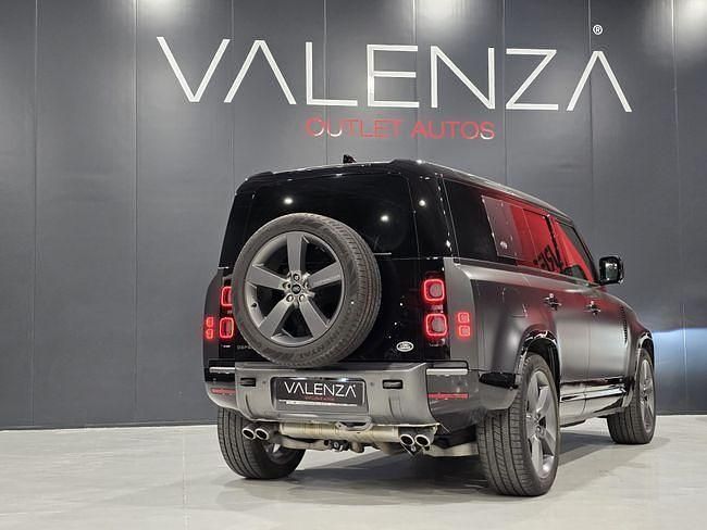 Usado Land Rover Defender Carpathian Edition 525 CV (386 kW) 2024 Negro SUV