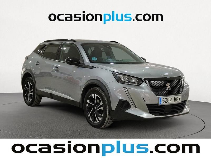 Usado Peugeot 2008 Allure 100 CV (73 kW) 2023 Gris SUV