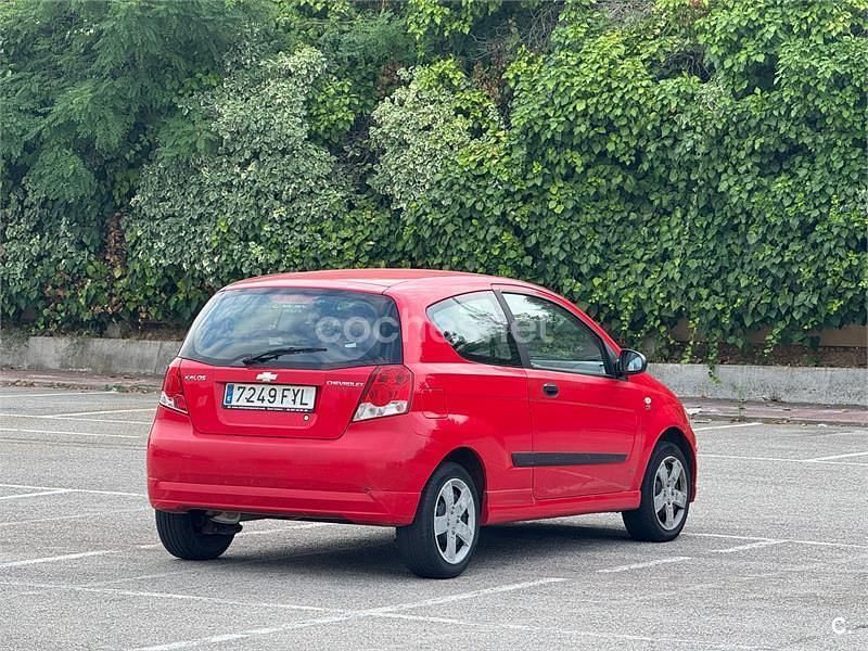 Rojo Usado 2008 Chevrolet Kalos SE Berlina | 2500 € (Buen precio) - Imagen 1/2