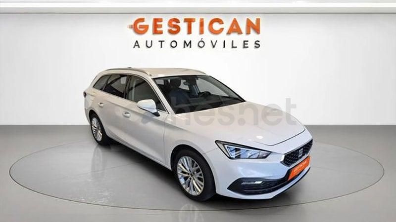 Używany Seat Leon XCELLENCE 204 KM (150 kW) 2022 Biały Kombi