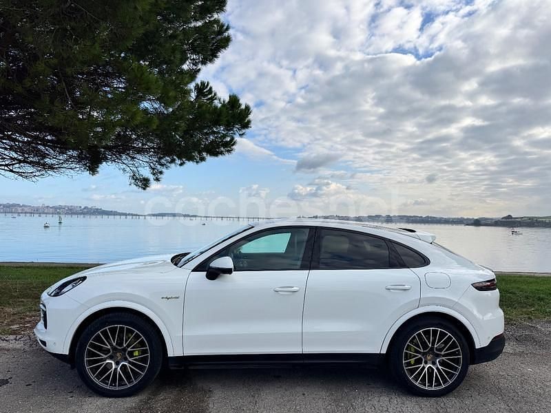 Usado Porsche Cayenne 462 CV (339 kW) 2021 Blanco SUV