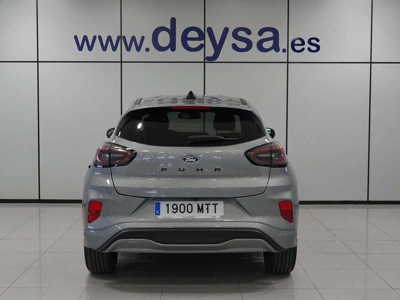 Usado Ford Puma ST-Line 125 CV (91 kW) 2024 Plateado SUV