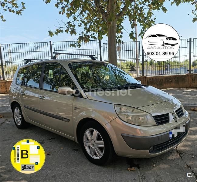 Beige Usado 2006 Renault Grand Scénic II Monovolumen | 3500 € (Buen precio) - Imagen 1/4