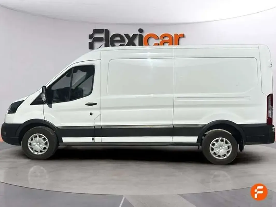 Usado Ford T Trend 131 CV (96 kW) 2023 Blanco Van