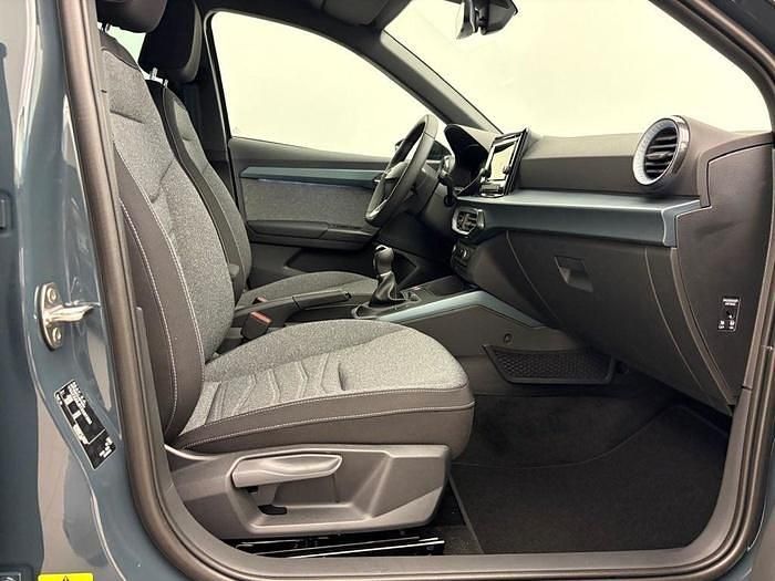 Nuevo Seat Arona Xperience 115 CV (84 kW) 2025 Azul SUV