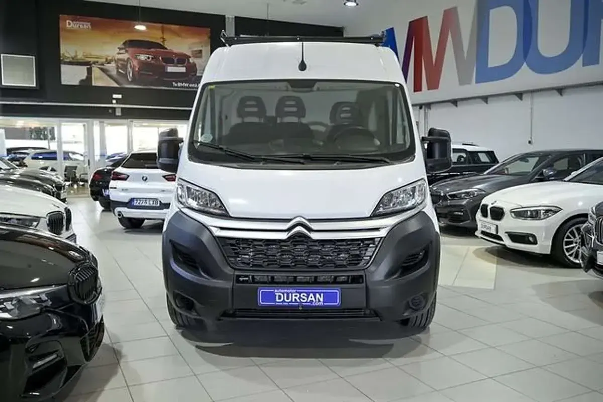 Usado Citroën Jumper 141 CV (103 kW) 2021 Blanco Monovolumen