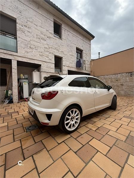 Usado Seat Ibiza SC CUPRA 180 CV (132 kW) 2010 Blanco Utilitario