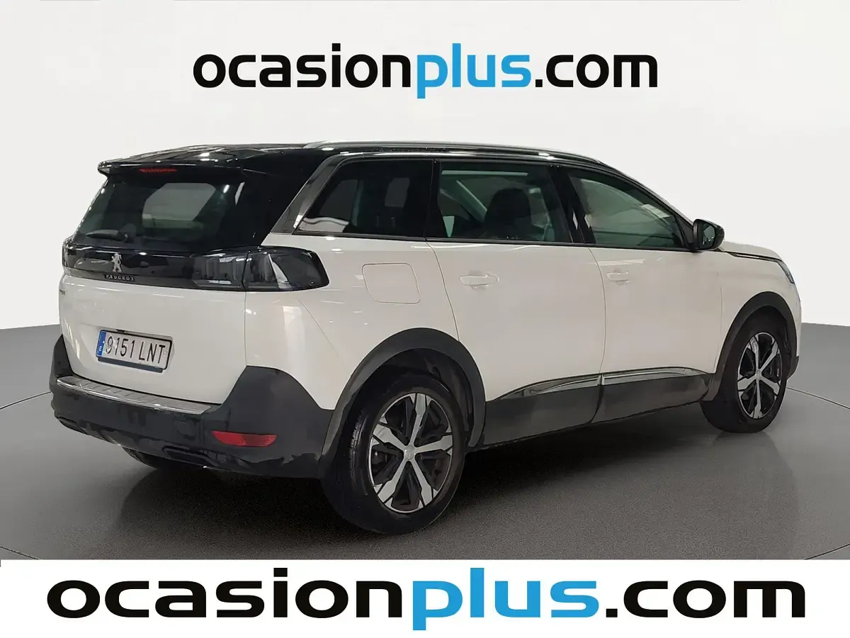 Usado Peugeot 5008 Allure 131 CV (96 kW) 2021 Blanco SUV