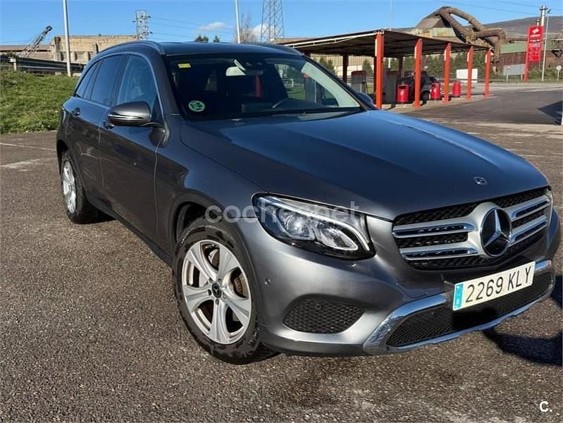Gris / plata Usado 2018 Mercedes GLC220 SUV | 29.900 € (Buen precio) - Imagen 1/4