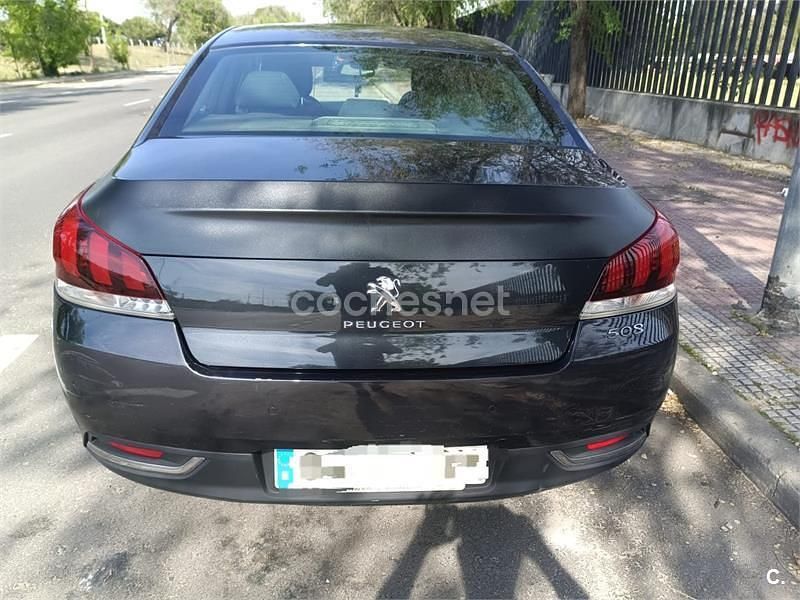 Usado Peugeot 508 Active 115 CV (84 kW) 2015 Negro Berlina