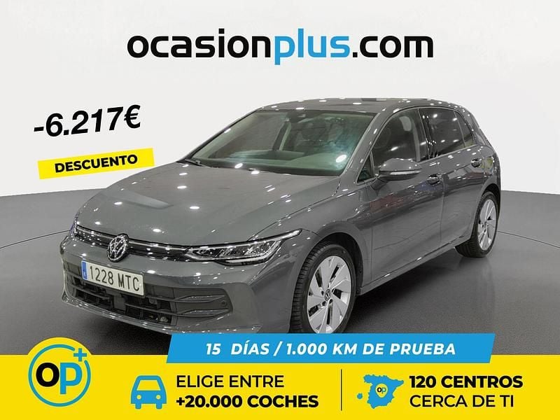 Gris Usado 2024 VW Golf VIII | 25.050 € (Precio justo) - Imagen 1/4