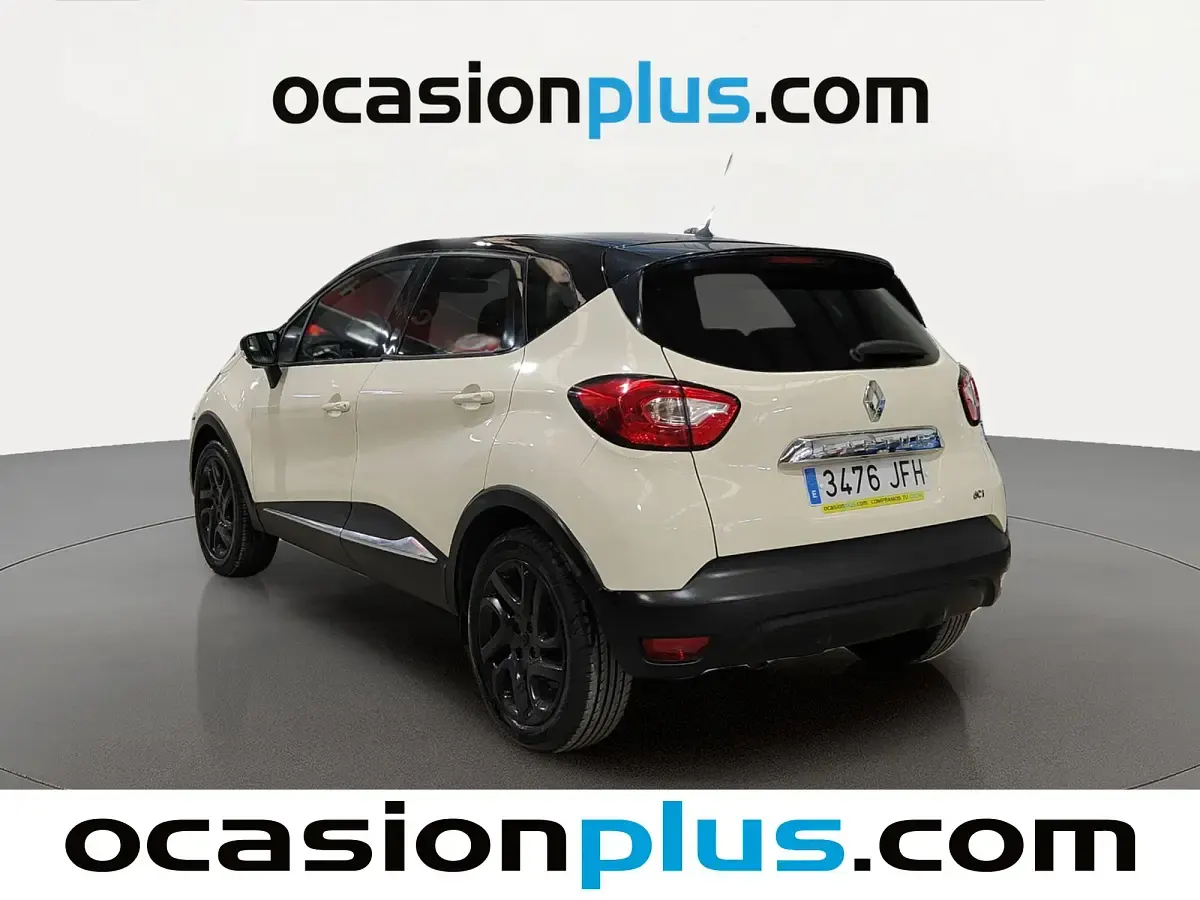 Usado Renault Captur Zen 90 CV (66 kW) 2015 Beige SUV