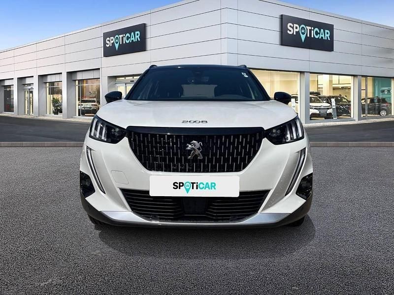 Usado Peugeot 2008 GT 130 CV (95 kW) 2021 Blanco SUV