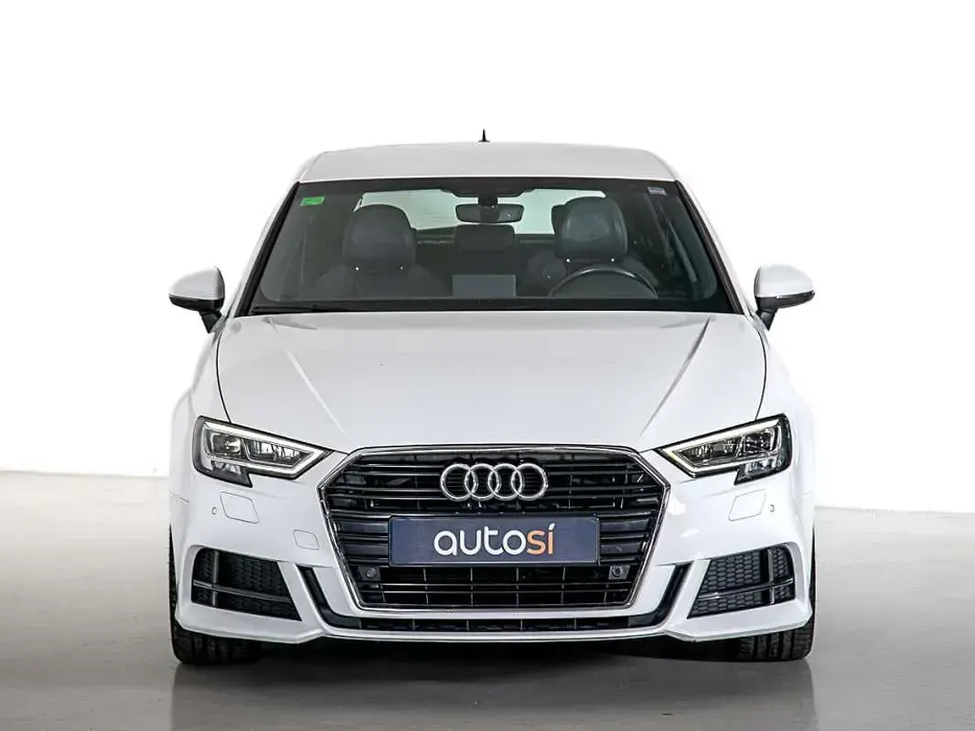 Usado Audi A3 Sportback S-Line 116 CV (85 kW) 2020 Blanco Utilitario