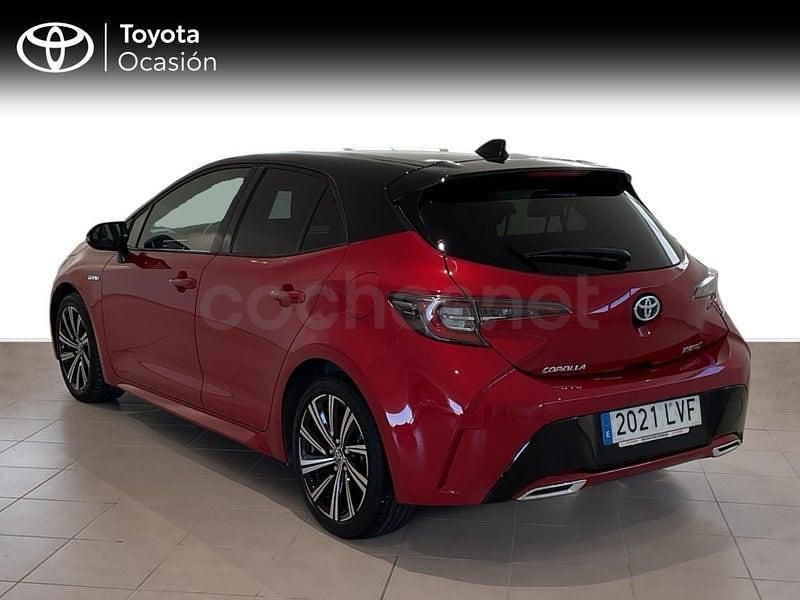 Usado Toyota Corolla Style 180 CV (132 kW) 2021 Rojo Berlina