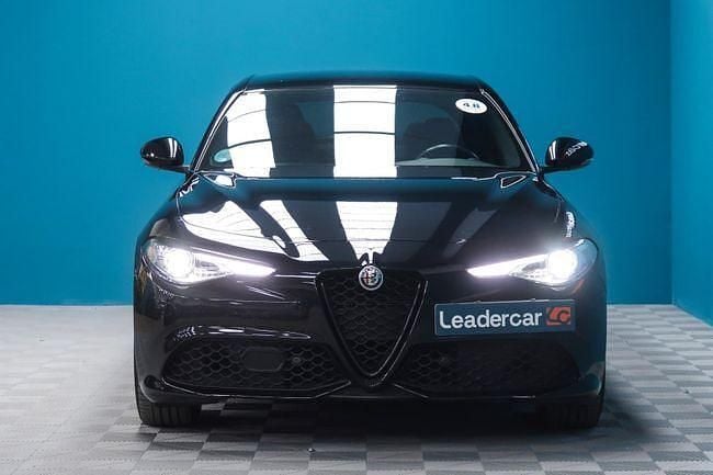 Usado Alfa Romeo Giulia Veloce 283 CV (208 kW) 2021 Negro Berlina