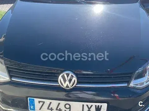 Usado VW Polo Advance 90 CV (66 kW) 2018 Negro Utilitario