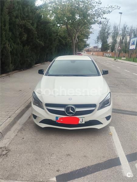 Blanco Usado 2014 Mercedes CLA220 Berlina | 16.400 € (Super precio) - Imagen 1/4