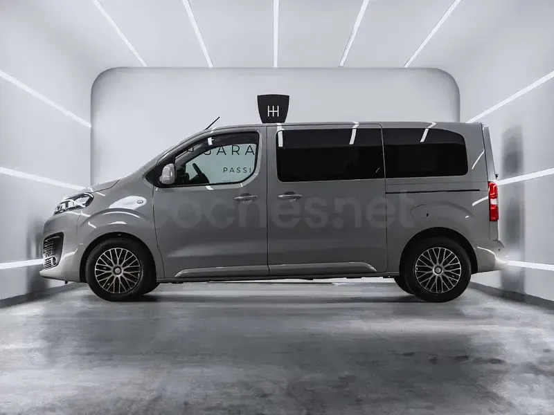 Usado Citroën Spacetourer Business Class 145 CV (106 kW) 2021 Gris / plata Monovolumen