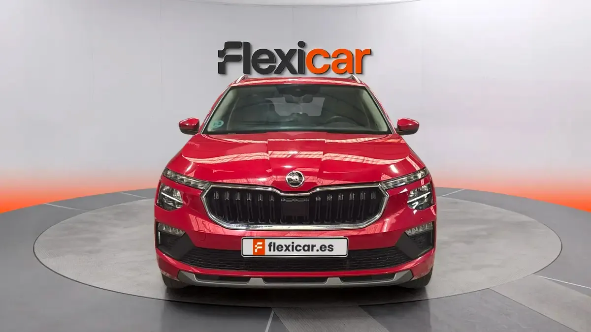 Usado Skoda Kamiq Selection 116 CV (85 kW) 2024 Rojo SUV