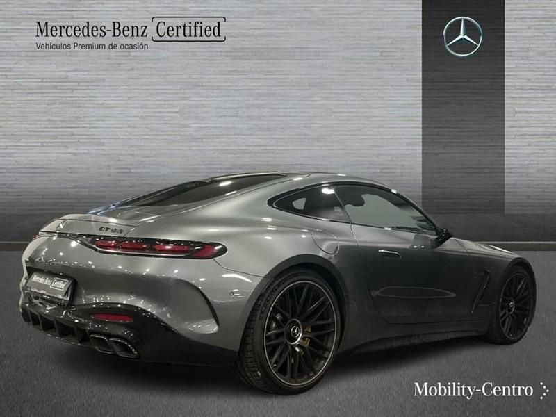 Usado Mercedes AMG GT 63 AMG 585 CV (430 kW) 2024 Gris / plata Coupe