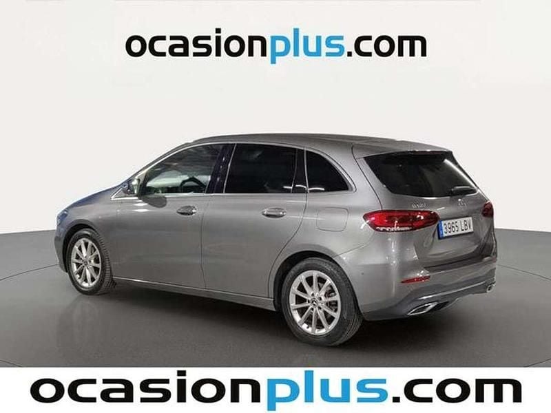 Usado Mercedes B180 136 CV (100 kW) 2019 Gris Monovolumen