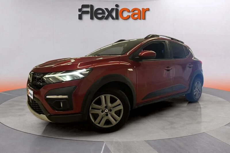 Rojo Usado 2021 Dacia Sandero Comfort Utilitario | 11.490 € (Buen precio) - Imagen 1/4