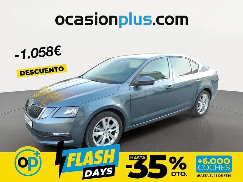 Usado Skoda Octavia 150 CV (110 kW) 2017 Gris Berlina