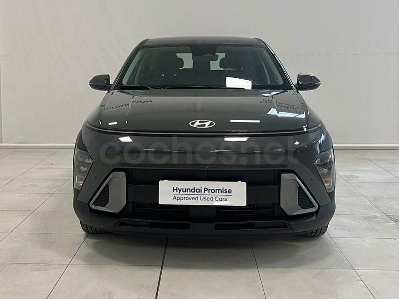 Usado Hyundai Kona 141 CV (103 kW) 2025 Gris / plata SUV