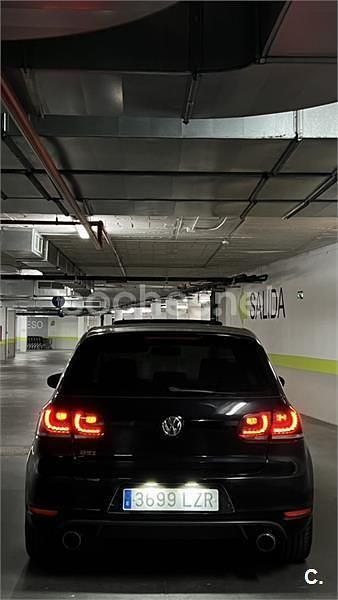 Usado VW Golf VI GTI 210 CV (154 kW) 2010 Negro Utilitario