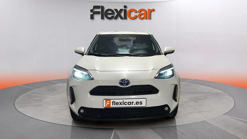 Usado Toyota Yaris Hybrid Active 116 CV (85 kW) 2024 Blanco