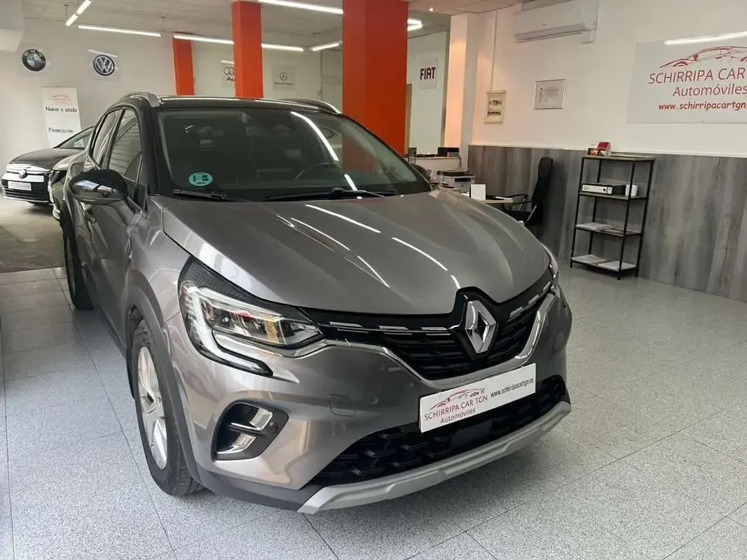 Usado Renault Captur Evolution 91 CV (66 kW) 2022 Gris SUV