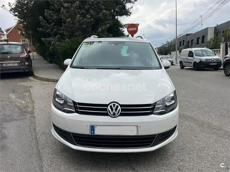 Usado VW Sharan Sport 170 CV (125 kW) 2012 Blanco Monovolumen