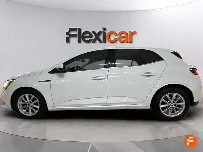 Usado Renault Mégane III Zen 130 CV (95 kW) 2016 Blanco Berlina