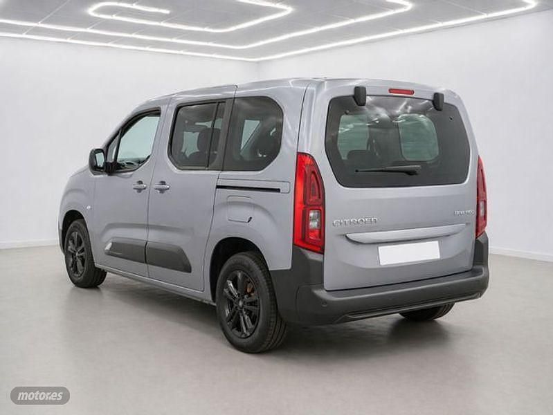 Usado Citroën Berlingo 100 CV (73 kW) 2025 Plateado Monovolumen