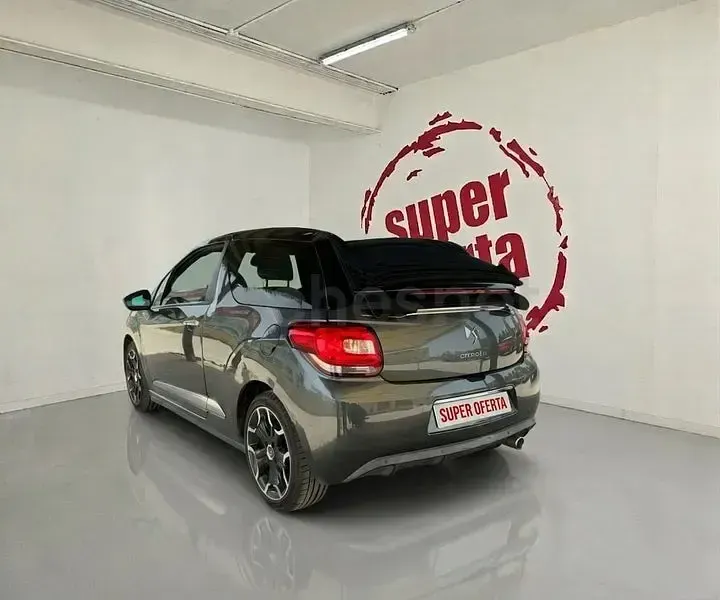 Usado Citroën DS3 Cabriolet Style 92 CV (67 kW) 2013 Gris / plata Descapotable