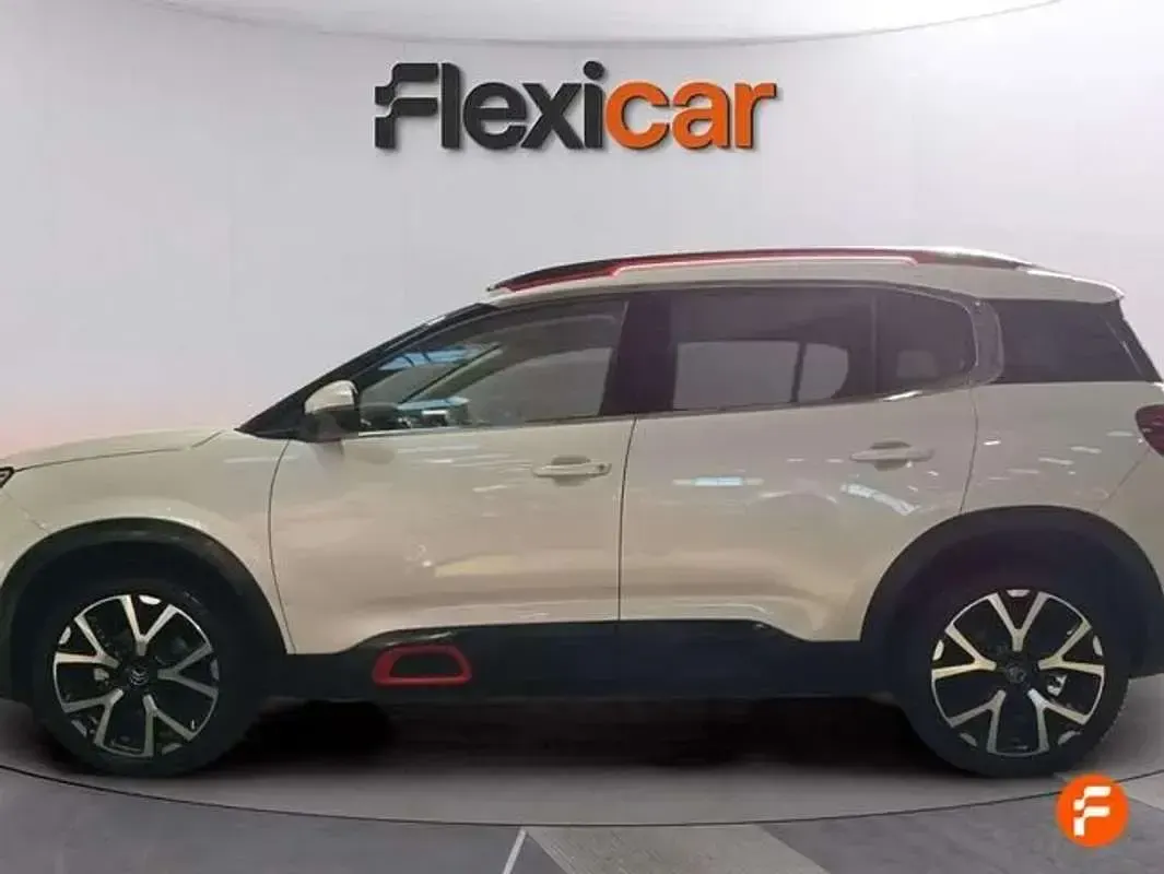 Usado Citroën C5 Aircross Shine 131 CV (96 kW) 2019 Blanco SUV