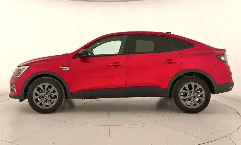 Usado Renault Arkana Evolution 140 CV (102 kW) 2024 Rojo SUV